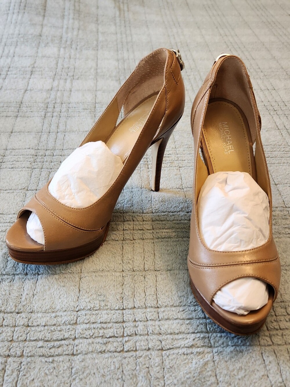 Michael Kors Leather Camel/Beige/Tan Peep-Toe Stiletto Pumps, 7M